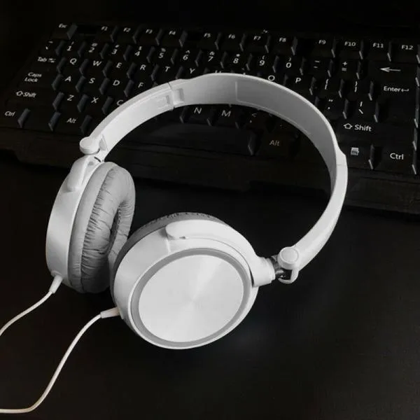 3.5mm Folding Wired Headphones Over Ear Headsets HiFi Stereo HD Sound